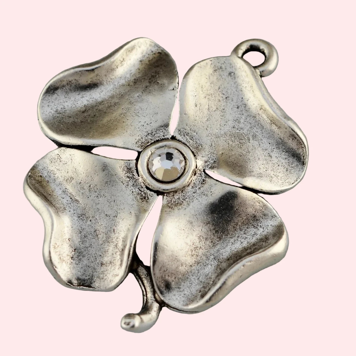 The Good Luck, Babe Pendant